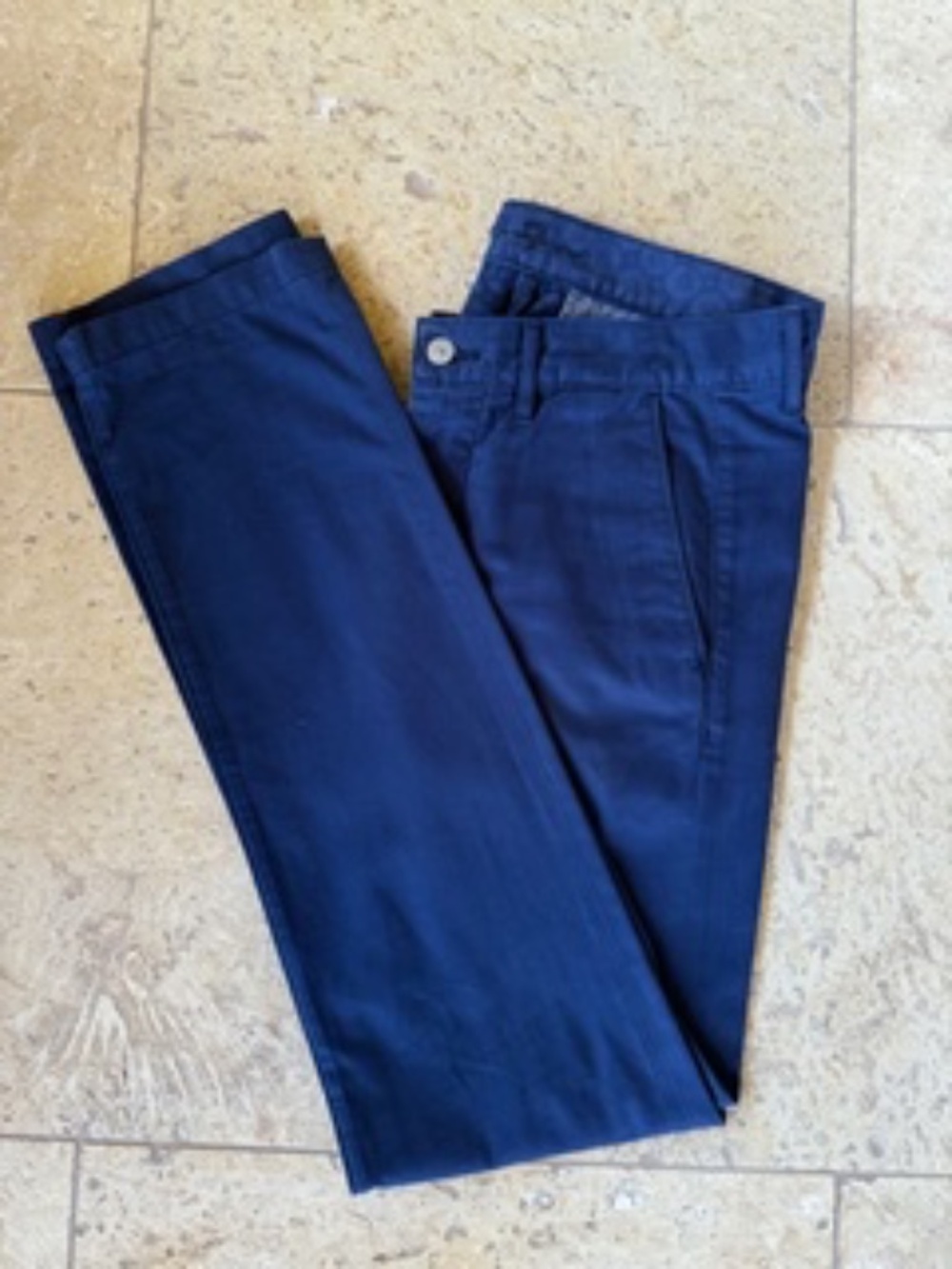 7 For All Mankind - Picture 2 of 4